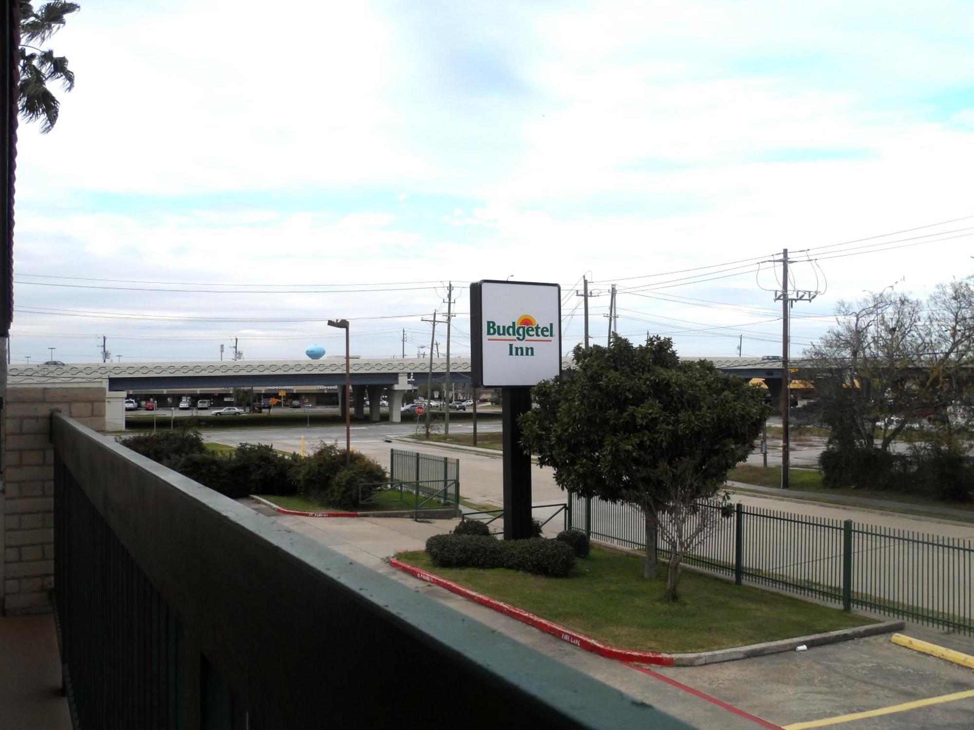 Budgetel Inn Houston/Nasa Webster Εξωτερικό φωτογραφία